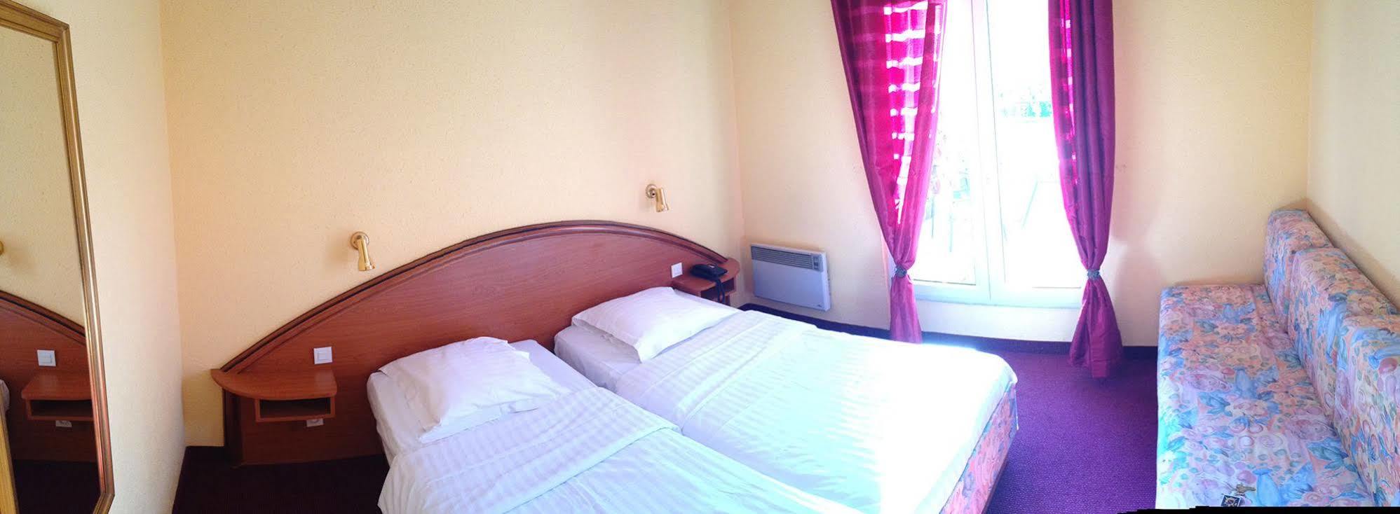 Hotel Colmar Vignes 엥기쉬하임 외부 사진